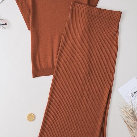 Elegant 2-Piece Summer Sweater Set with Cap Sleeve Top & Bodycon Maxi Skirt - Picture 8 of 9
